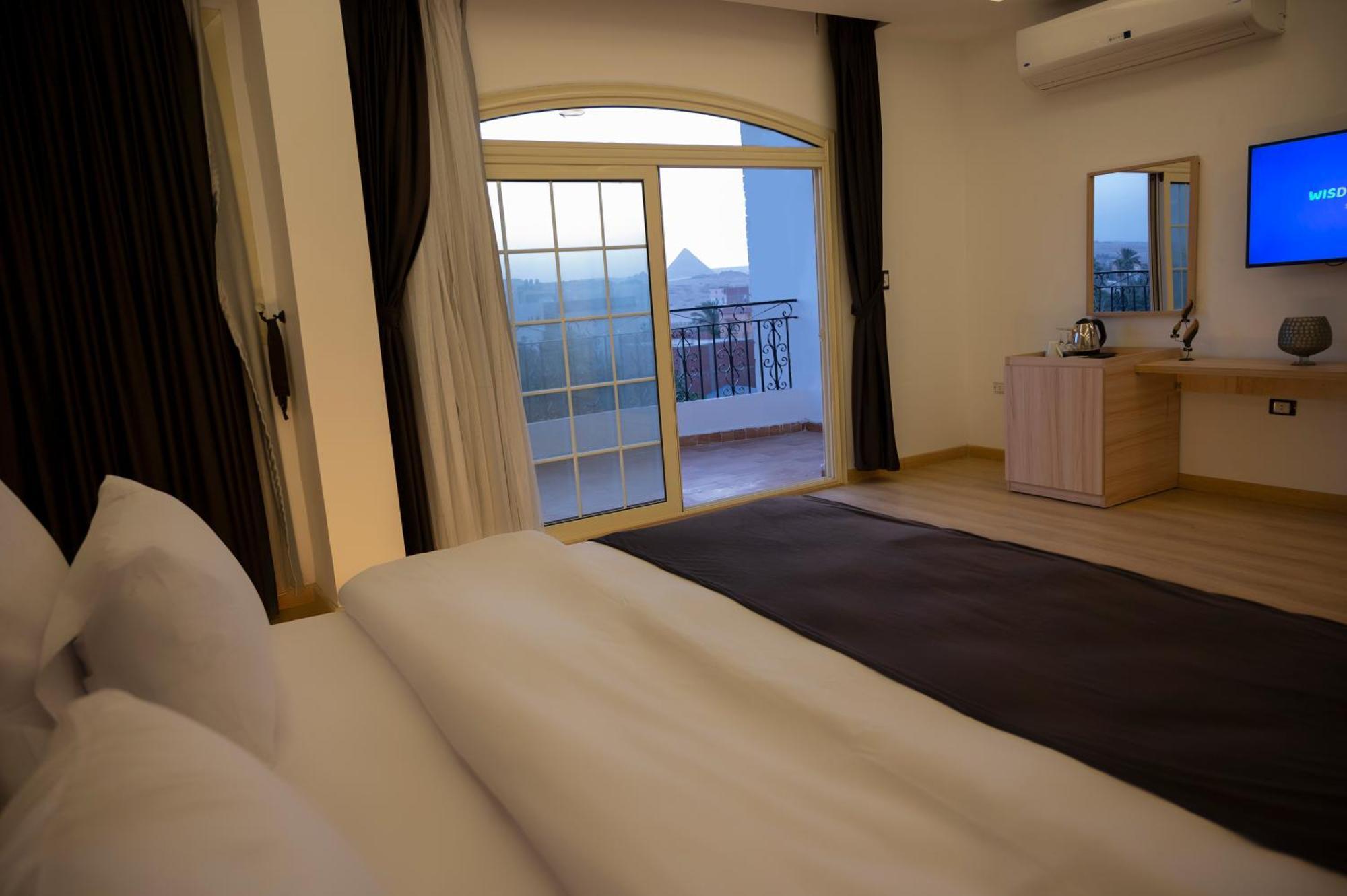 Palm Pyramids View Hotel Kafrat al Jabal ภายนอก รูปภาพ