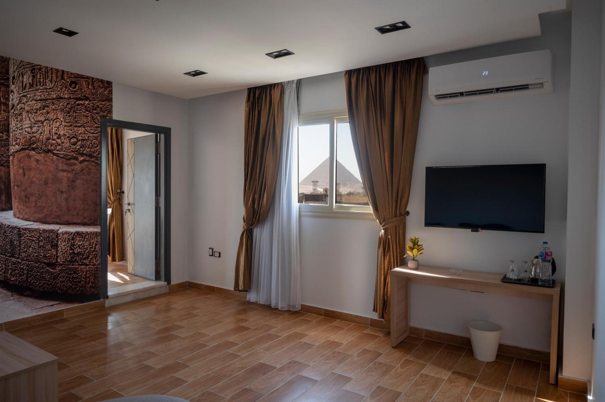 Palm Pyramids View Hotel Kafrat al Jabal ภายนอก รูปภาพ
