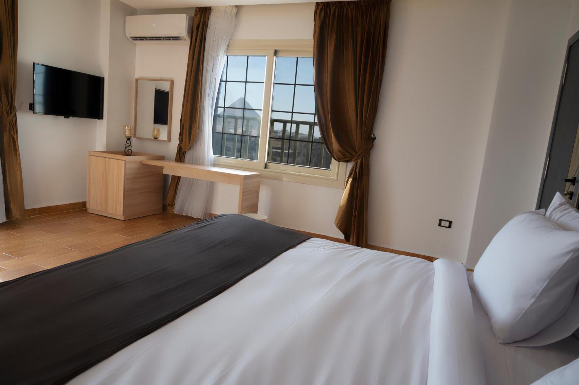 Palm Pyramids View Hotel Kafrat al Jabal ห้อง รูปภาพ